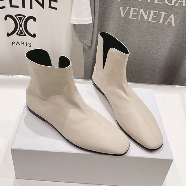 ザロウ レザー ショートブーツ スーパーコピー zad26566