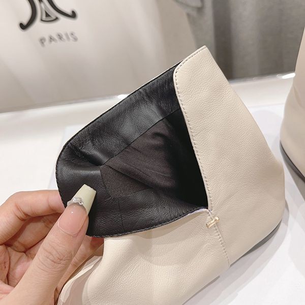 ザロウ レザー ショートブーツ スーパーコピー zad26566