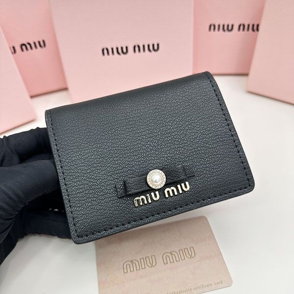 ミュウミュウ 財布 スーパーコピー アウトレット mya01290