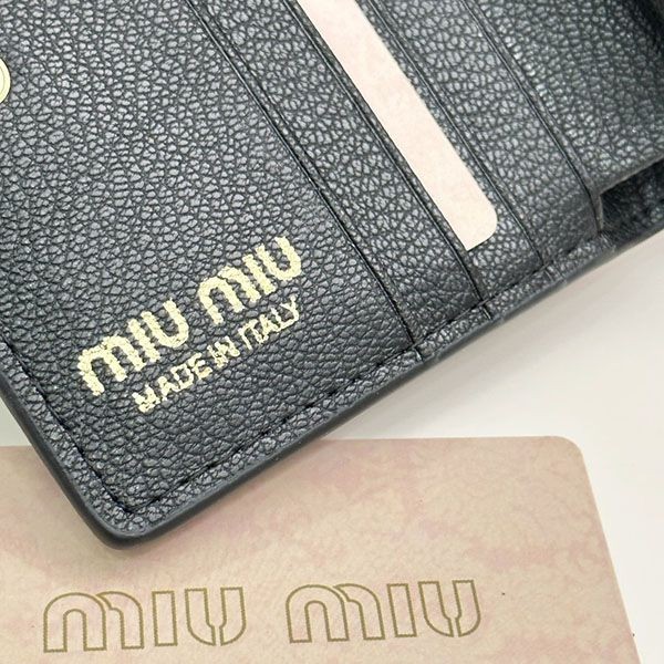 ミュウミュウ 財布 スーパーコピー アウトレット mya01290