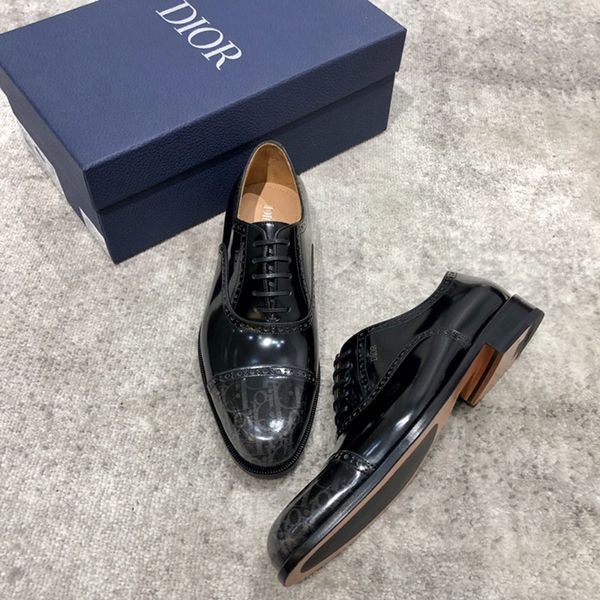 入手困難品!ディオール レザー ローファー 偽物 dez36539