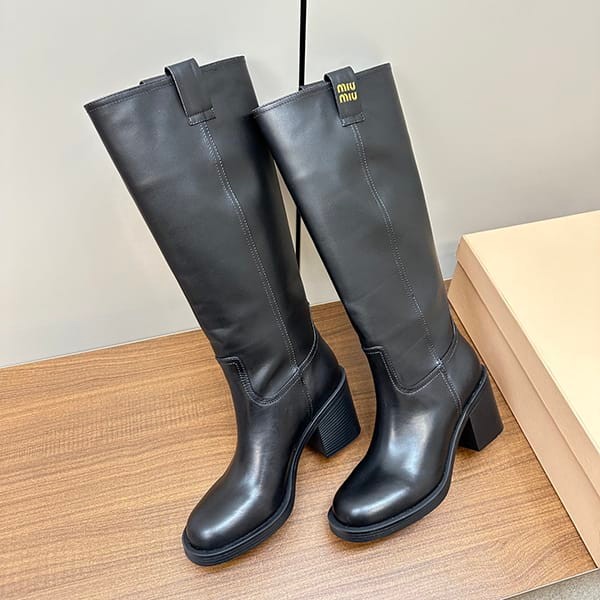 ミュウミュウ スーパーコピー Fume ロゴ レザー ロングブーツ myz89992