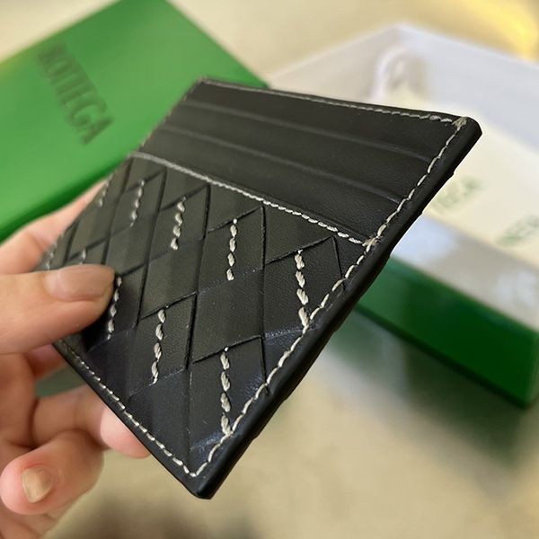 入手困難品!ボッテガヴェネタ ファスナーカードケース 偽物 bon69679