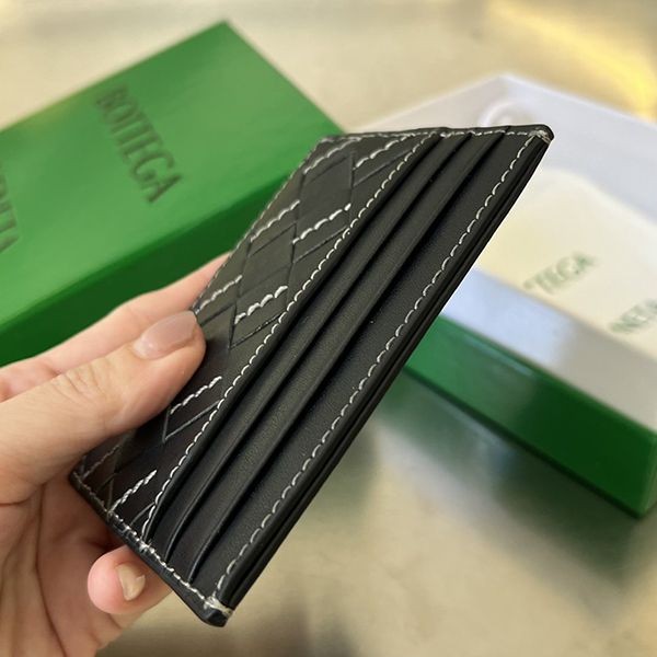 入手困難品!ボッテガヴェネタ ファスナーカードケース 偽物 bon69679