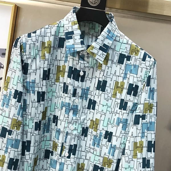 ★日本!!人気!エルメス 偽物 Coups de GouaH 長袖 スポーティフィットシャツ err93710