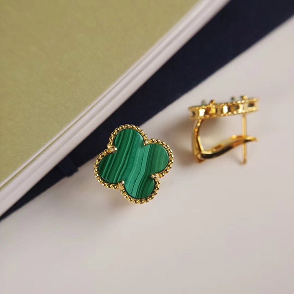 ヴァンクリーフ アルハンブラ 偽物 ピアス ヴィンテージ イヤリング VCARO3QL00