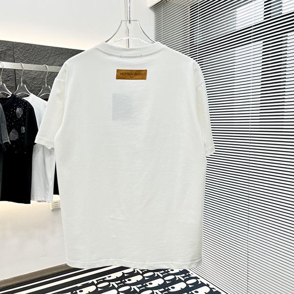 24FW ルイヴィトン Tシャツ コピープリント 半袖 注目度抜群! vuj67644