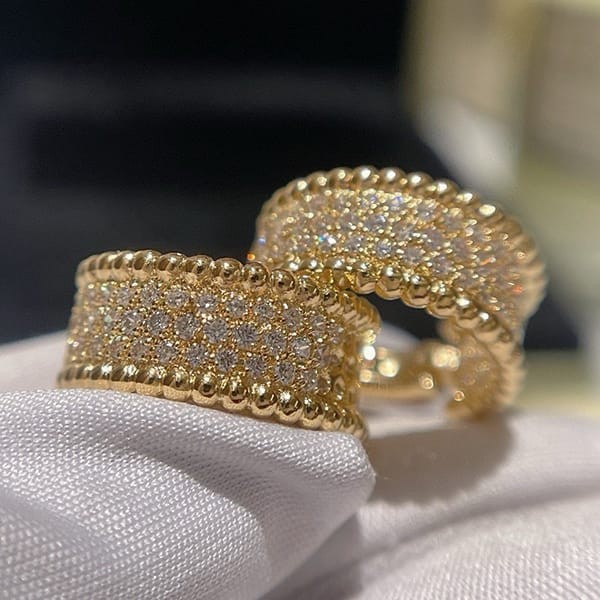 Van Cleef Arpels 偽物 ペルレ クローバー ピアス ダイヤ ゴールド vax02903