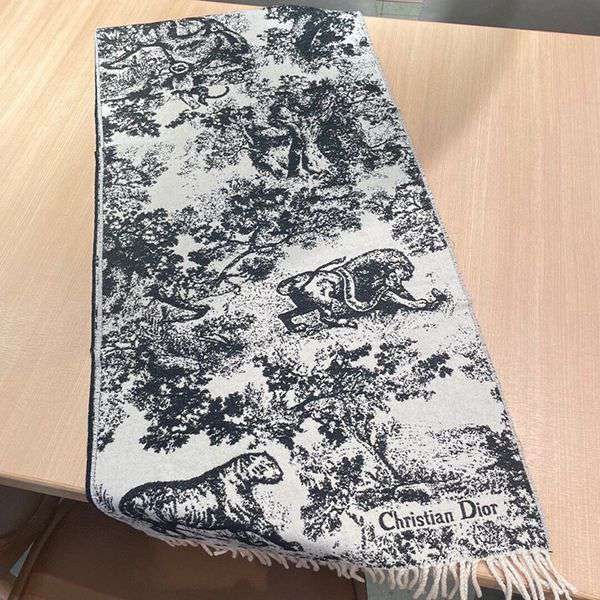 絶対欲しい!可愛い♡ディオール トワル ドゥ ジュイ カシミア マフラー 偽物 der83235
