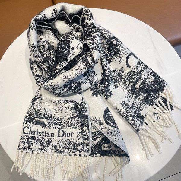 絶対欲しい!可愛い♡ディオール トワル ドゥ ジュイ カシミア マフラー 偽物 der83235