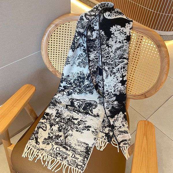 絶対欲しい!可愛い♡ディオール トワル ドゥ ジュイ カシミア マフラー 偽物 der83235