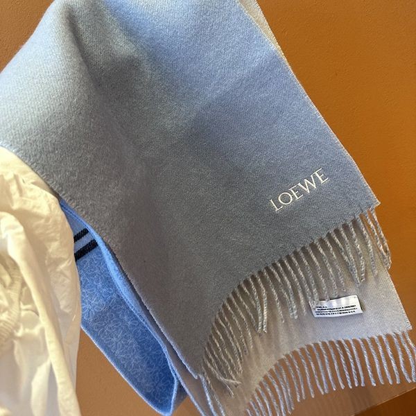 絶対欲しい!可愛い♡ロエベ アナグラム カシミヤ マフラー 偽物 low91614