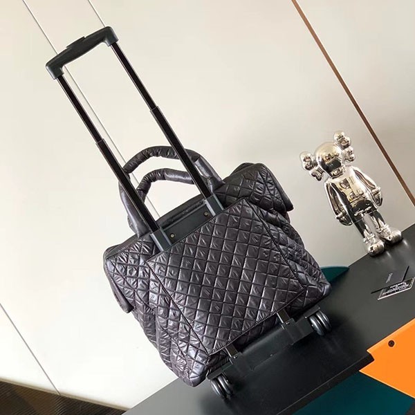 シャネル コココクーン キャリーバッグ 偽物/トロリーバッグ/トラベルバッグ 旅行用 ナイロン 黒 ブラック shd82427