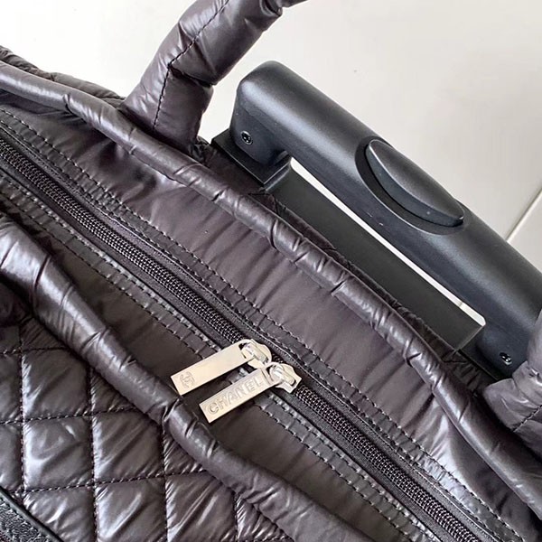 シャネル コココクーン キャリーバッグ 偽物/トロリーバッグ/トラベルバッグ 旅行用 ナイロン 黒 ブラック shd82427