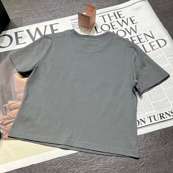 絶対欲しい!セリーヌ コットンジャージー ルーズ 半袖 Tシャツ 偽物 Cey85506