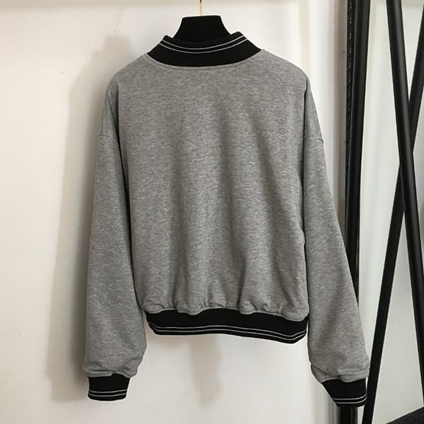 プラダ 偽物 Re-Nylon×コットン リバーシブル スタジャン puf36914
