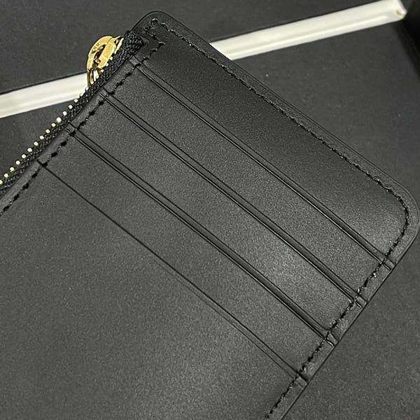 ★日本!!人気!ロエベ ロゴ コインカードホルダー コピー loi85078