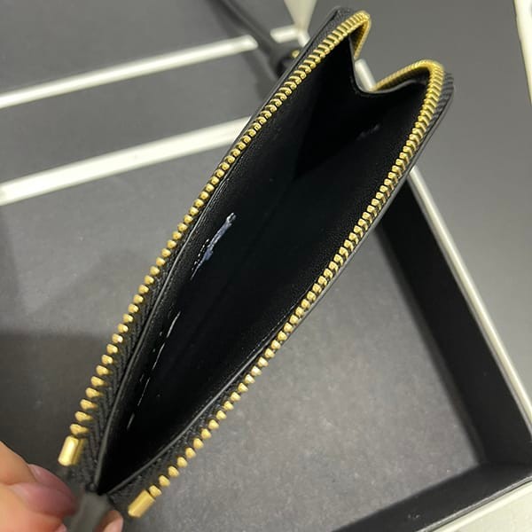 ★日本!!人気!ロエベ ロゴ コインカードホルダー コピー loi85078