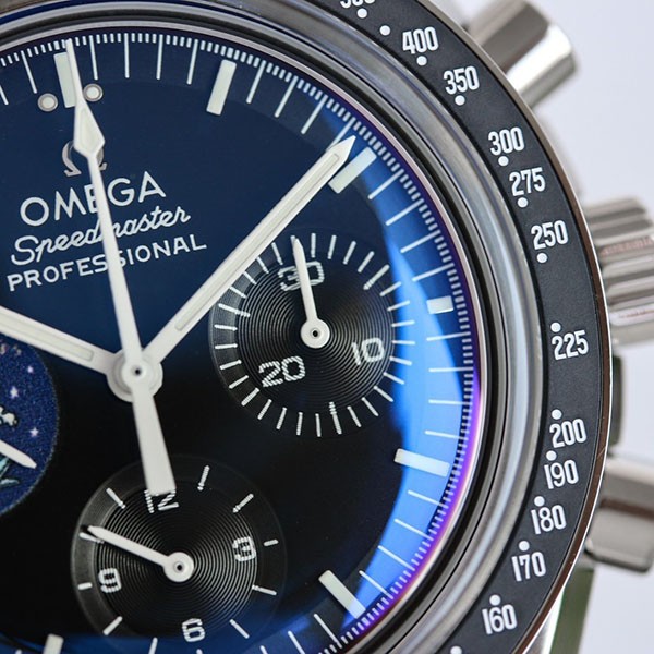 オメガ スヌーピー 偽物 スピードマスター 42 プロフェッショナル ムーンウォッチ oms59242