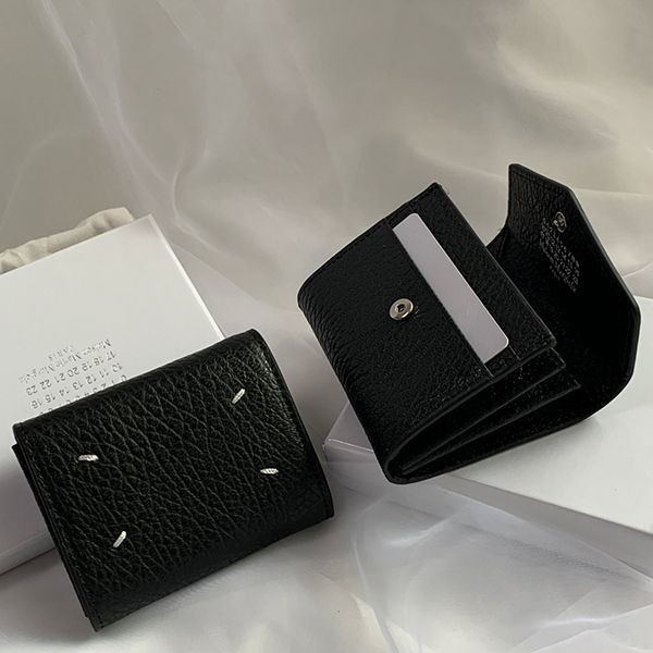 メゾンマルジェラmm6 二つ折り財布 偽物 Mat58688