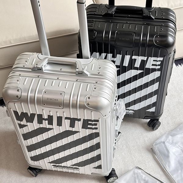 OFF-WHITE×リモワ スーツケース コピー◆ rij69750