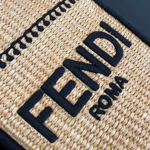 すぐ届 フェンディ 偽物 サンシャインミニショッパーバッグ(ストロー素材) fea24479
