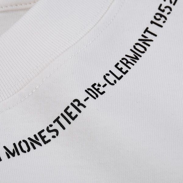 大人気!モンクレール ロゴレタリング 半袖Tシャツ mog43247