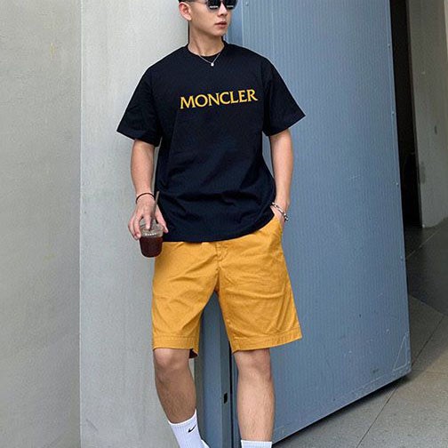 新デザイン モンクレール T-SHIRT LOGATA ロゴTシャツ moa35457