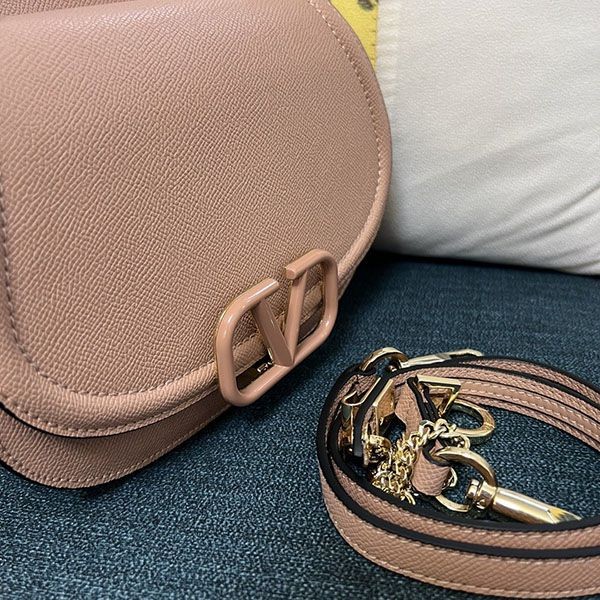 稀少 ヴァレンティノ V Logo Leather ショルダーバッグ Vuf55668