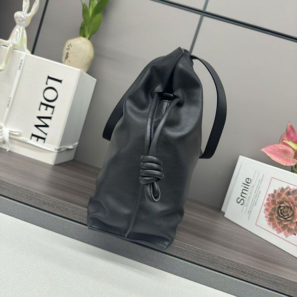 定番 ロエベ フラメンコクラッチ ミニ ナパカーフ 巾着 バッグ lof17195