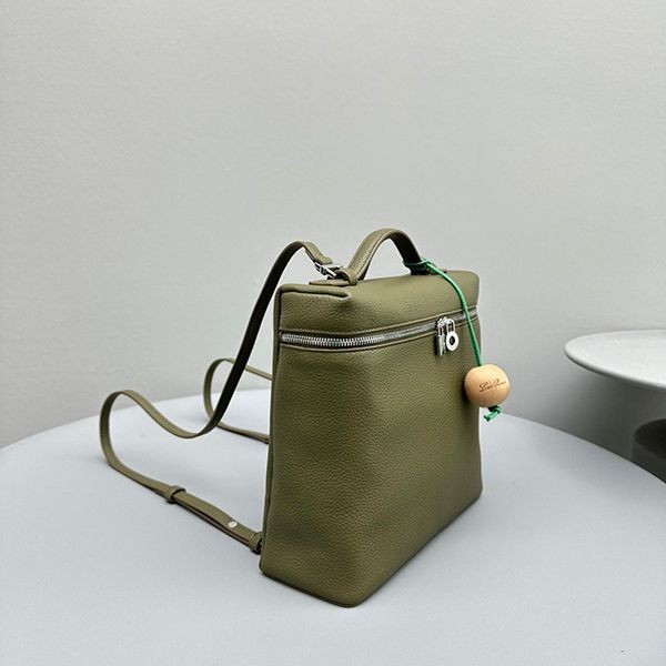 注目度抜群!ロロピアーナ Extra Pocket バックパック パチモンL23.5 rof24137