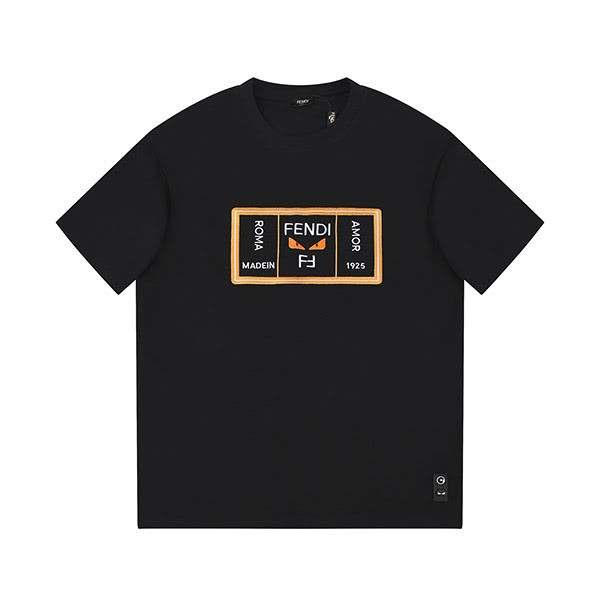 フェンディ バッグ バグズ 半袖Tシャツ コピー fek68836