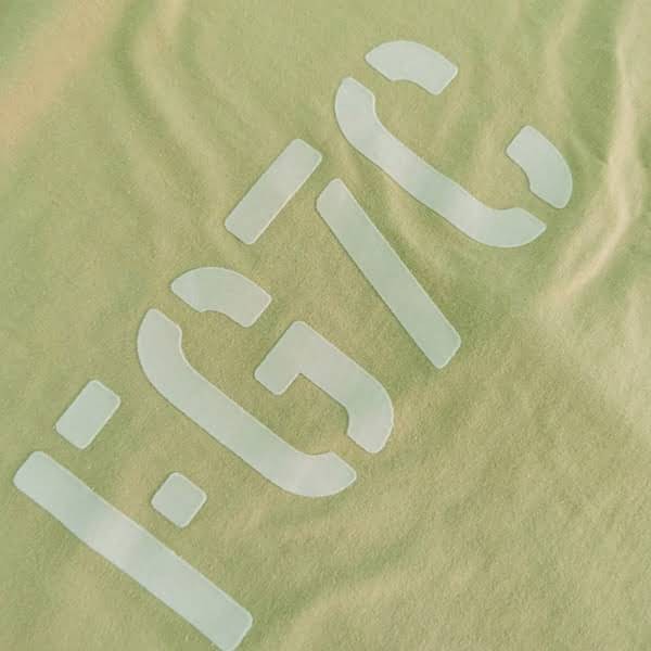 フィアオブゴッド FG7Cロゴ 半袖 Tシャツ 偽物 fir69138