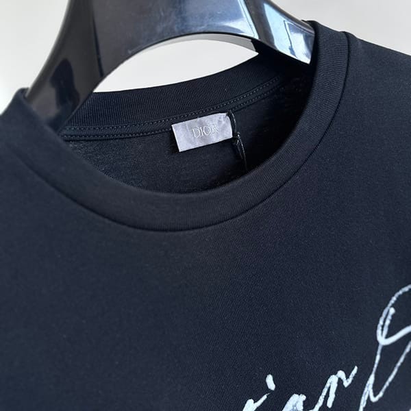 ディオール コピー 手書き風 1947 ロゴtシャツ dee55897