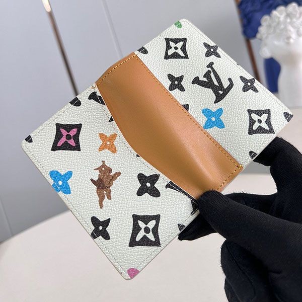大人気! ルイヴィトン ポルト カルト 偽物 サーンプル vuo61621