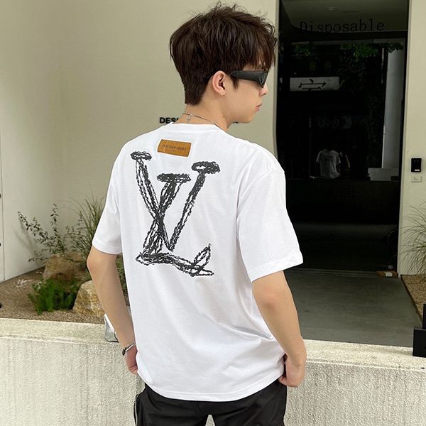 ルイヴィトン ロゴスケッチ風フォント Tシャツ vua48377