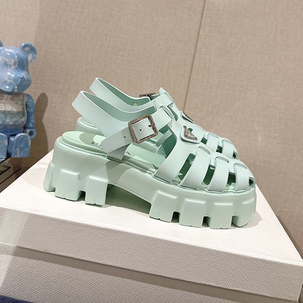 希少プラダ モノリスラバーサンダル N級品 ロゴ厚底ストラップミュール 1X853M3LK