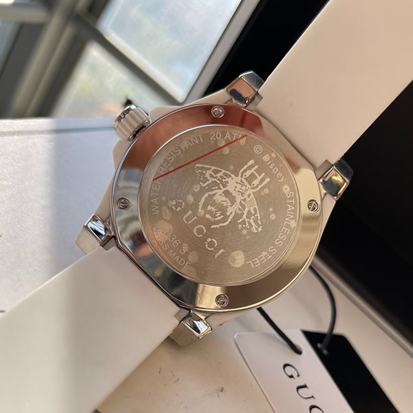 ★SALE!人気のデザイン★グッチ ダイヴ メンズウォッチ 偽物 40mm 2色 YA136221
