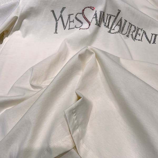 送料込サンローラン レプリカ シグネチャーロゴ Tシャツ 2色 Sap93811