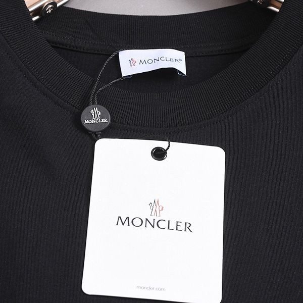 モンクレール レプリカ コットン 半袖 Tシャツ ブラック mow51883