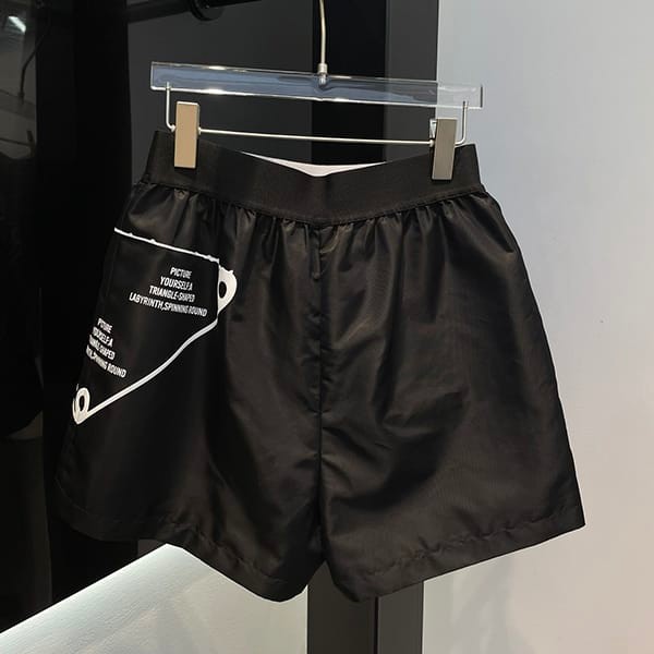 絶対欲しい!プラダ Re-Nylon shorts ショートパンツ レプリカ pun39109