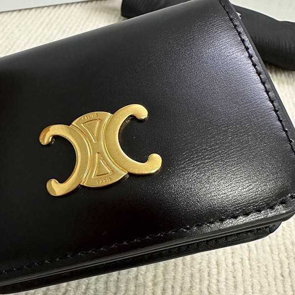 セリーヌ コピー Triomphe カーフスキン コンパクトウォレット 財布 10K623DPV