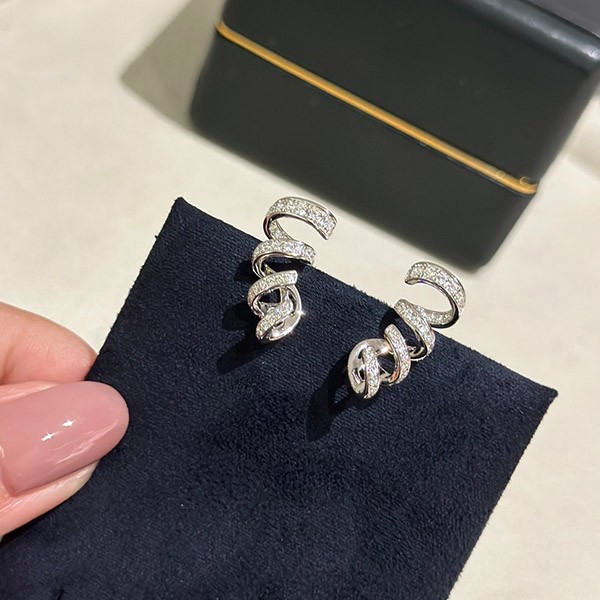 ショーメ TORSADE DE CHAUMET(トルサード ドゥ ショーメ)偽物 イヤリング shw59440