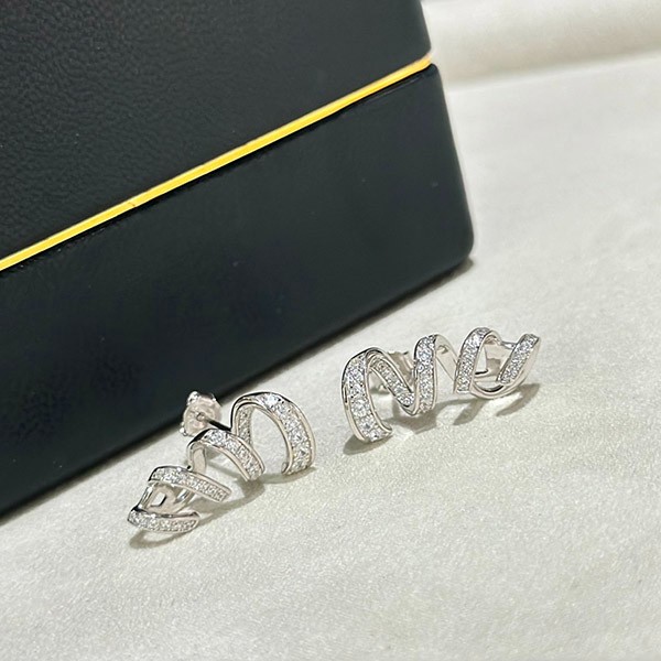 ショーメ TORSADE DE CHAUMET(トルサード ドゥ ショーメ)偽物 イヤリング shw59440