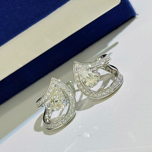 ショーメ TORSADE DE CHAUMET(トルサード ドゥ ショーメ) イヤリング 偽物 shs50688