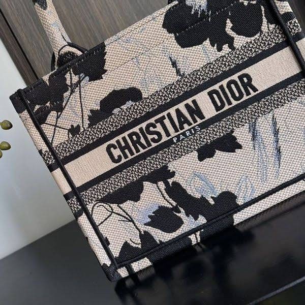 大人気!ディオール Book Tote バッグ n級 ミニ ストラップ付き dev48270