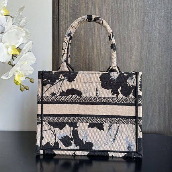 大人気!ディオール Book Tote バッグ n級 ミニ ストラップ付き dev48270