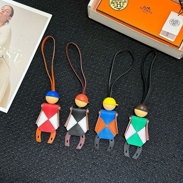 大人気!エルメス 即ゲット CUTE 劇レア☆ラッキーカラー erz30371