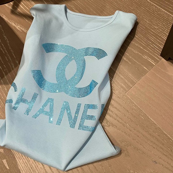 シャネル CCロゴ Tシャツ コピー she68564