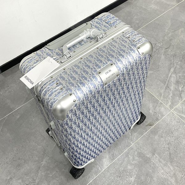 数量限定!ディオール リモワ コピー アルミニウム スーツケース dee97090